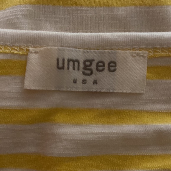 Umgee Butter Yellow and White Striped Lightweight Top - Picture 5 of 5